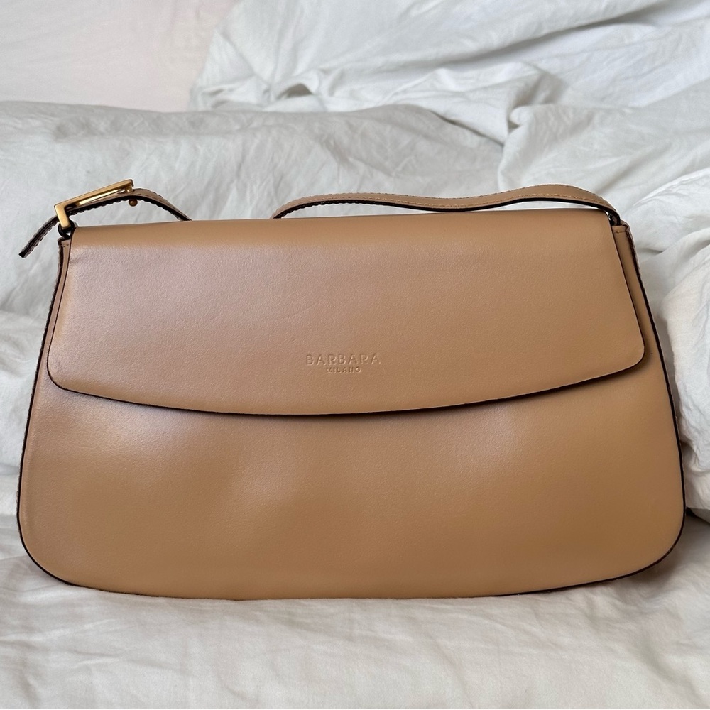Barbara Milano Camel Purse